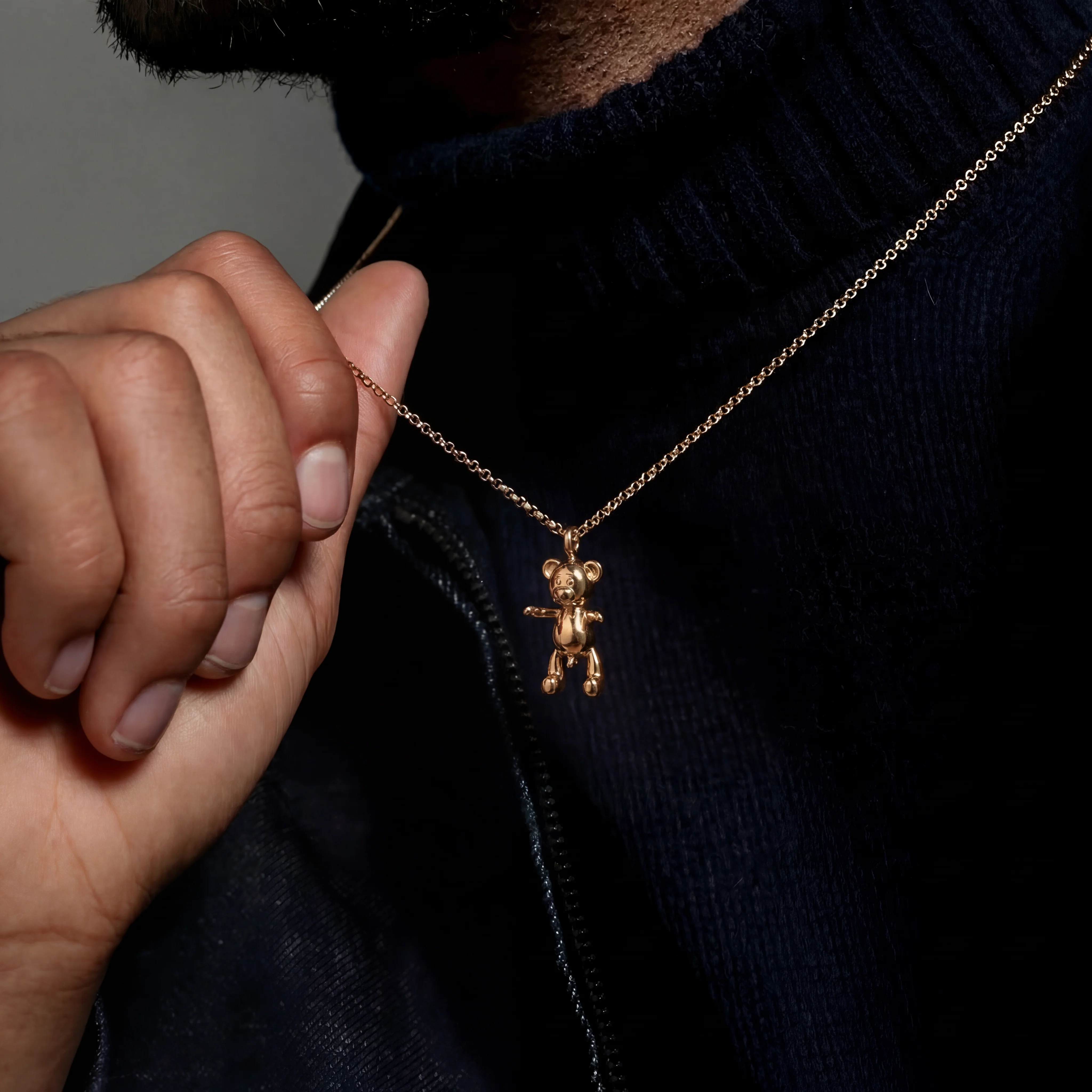 Bare Hug Necklace - Rose Gold, small (25 mm) - Image 5